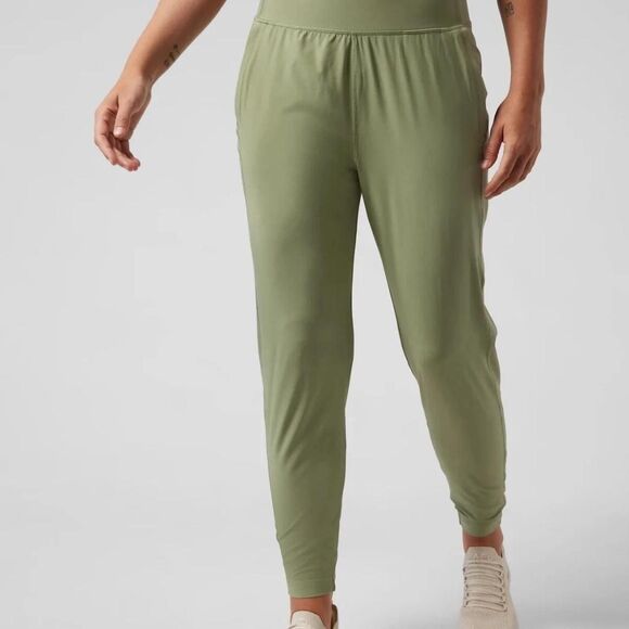 Athleta Pants - Athleta Run With It Pants Green Women’s Activewear